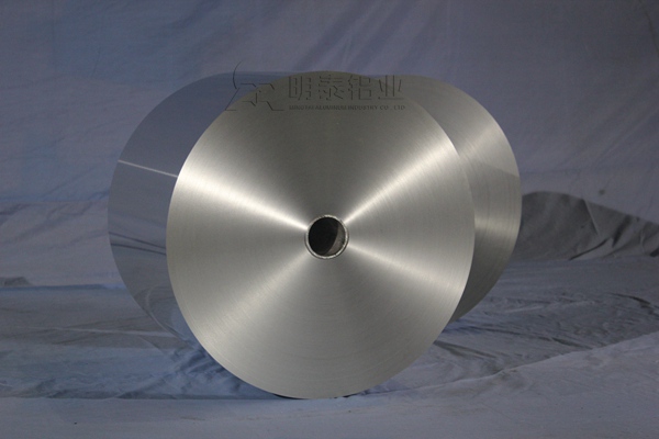 廠家直銷的8011鋁箔價格是多少？