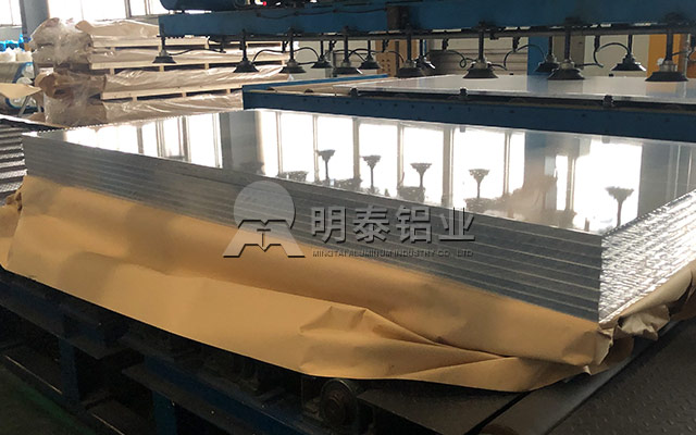 明泰鋁業(yè)鋁板生產廠家多用途角度解讀汽車用鋁板 明泰鋁業(yè)鋁板生產廠家多用途角度解讀汽車用鋁板